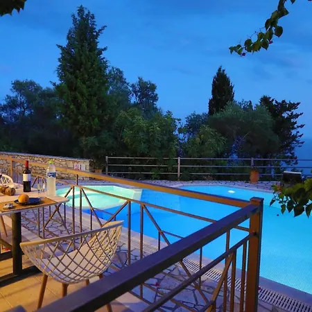 Villa Aloni *
