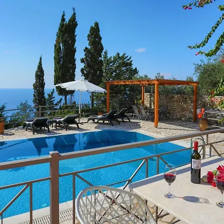 Aloni Villa