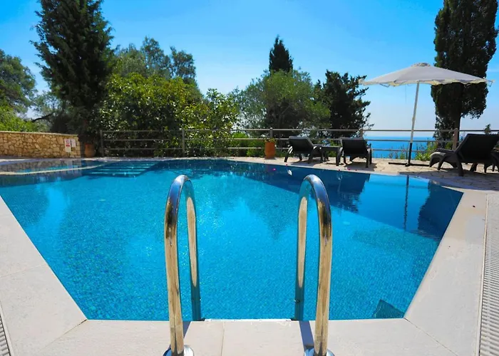 Aloni Villa
