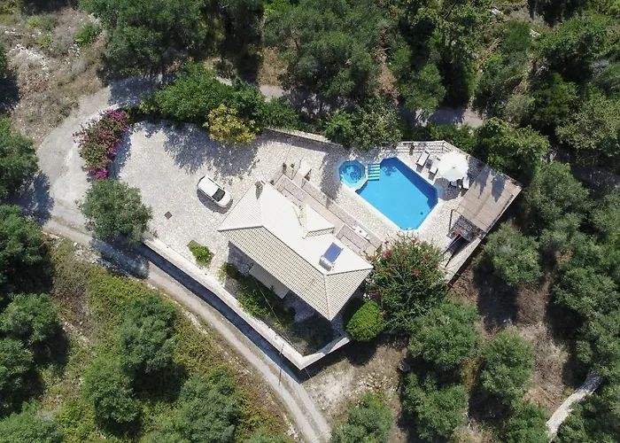 Villa Aloni